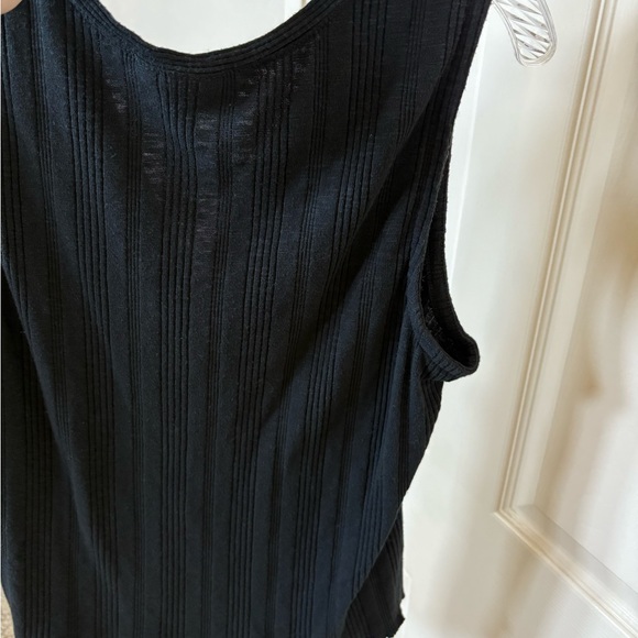 Universal Thread Black Ribbed V-Neck Blouse - Picture 4 of 4